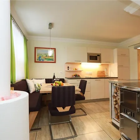 Anton Apartment